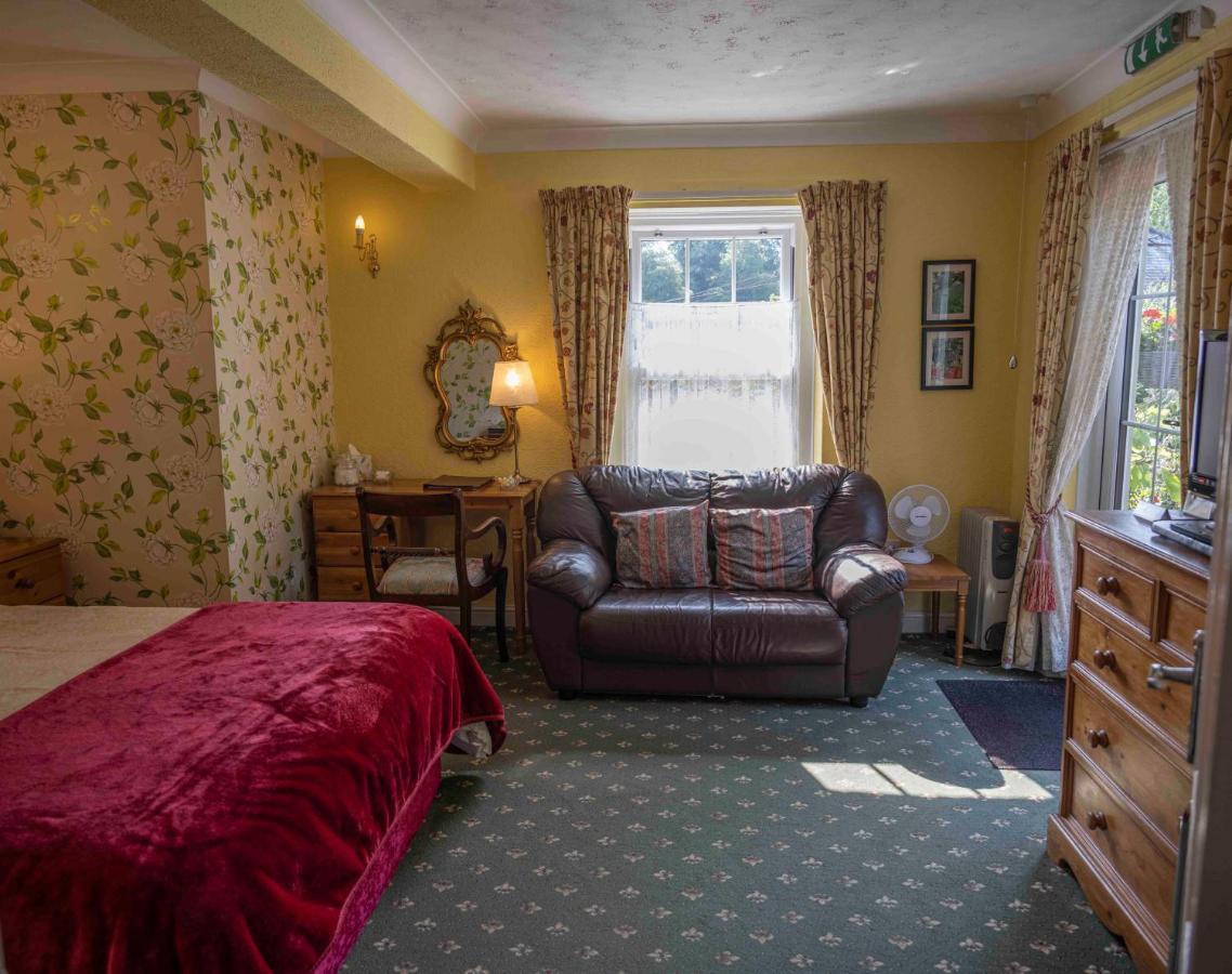 Penrose Bed & Breakfast Lostwithiel Bagian luar foto