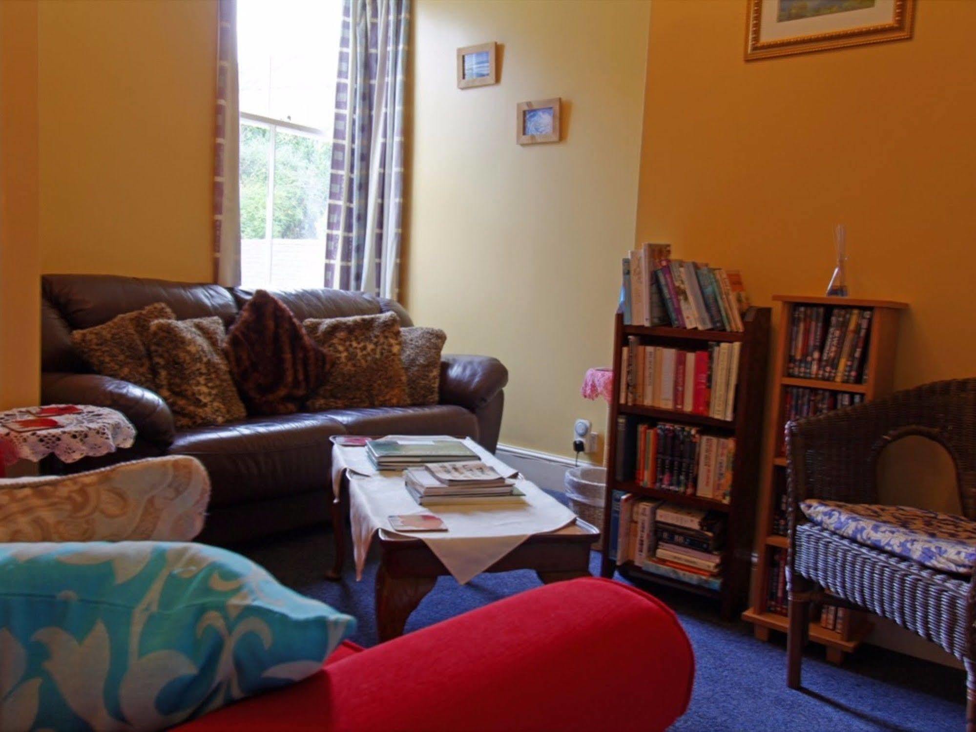 Penrose Bed & Breakfast Lostwithiel Bagian luar foto