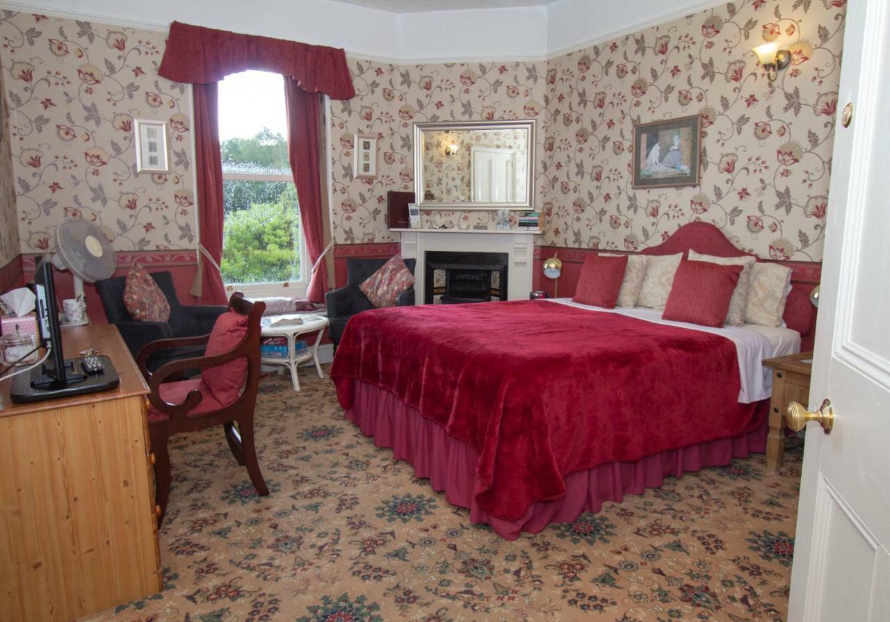 Penrose Bed & Breakfast Lostwithiel Bagian luar foto